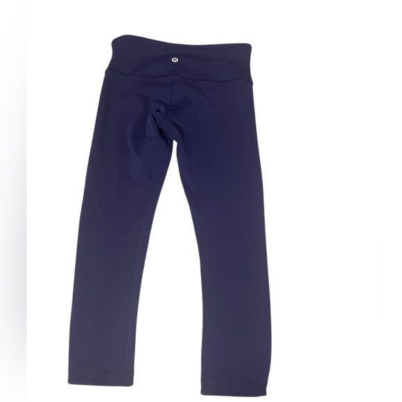 Lululemon Wunder Under Crop III (Reversible) - Picture 7 of 9